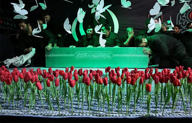 Iran Begins Week-Long Funeral for Khamenei as Body Lies in State in Tehran